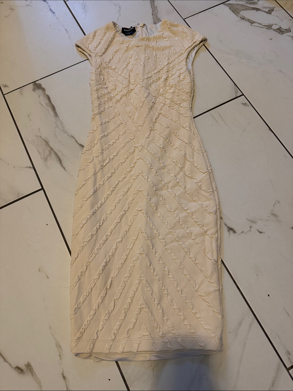 bebe Cream Chevron-Textured Midi Dress